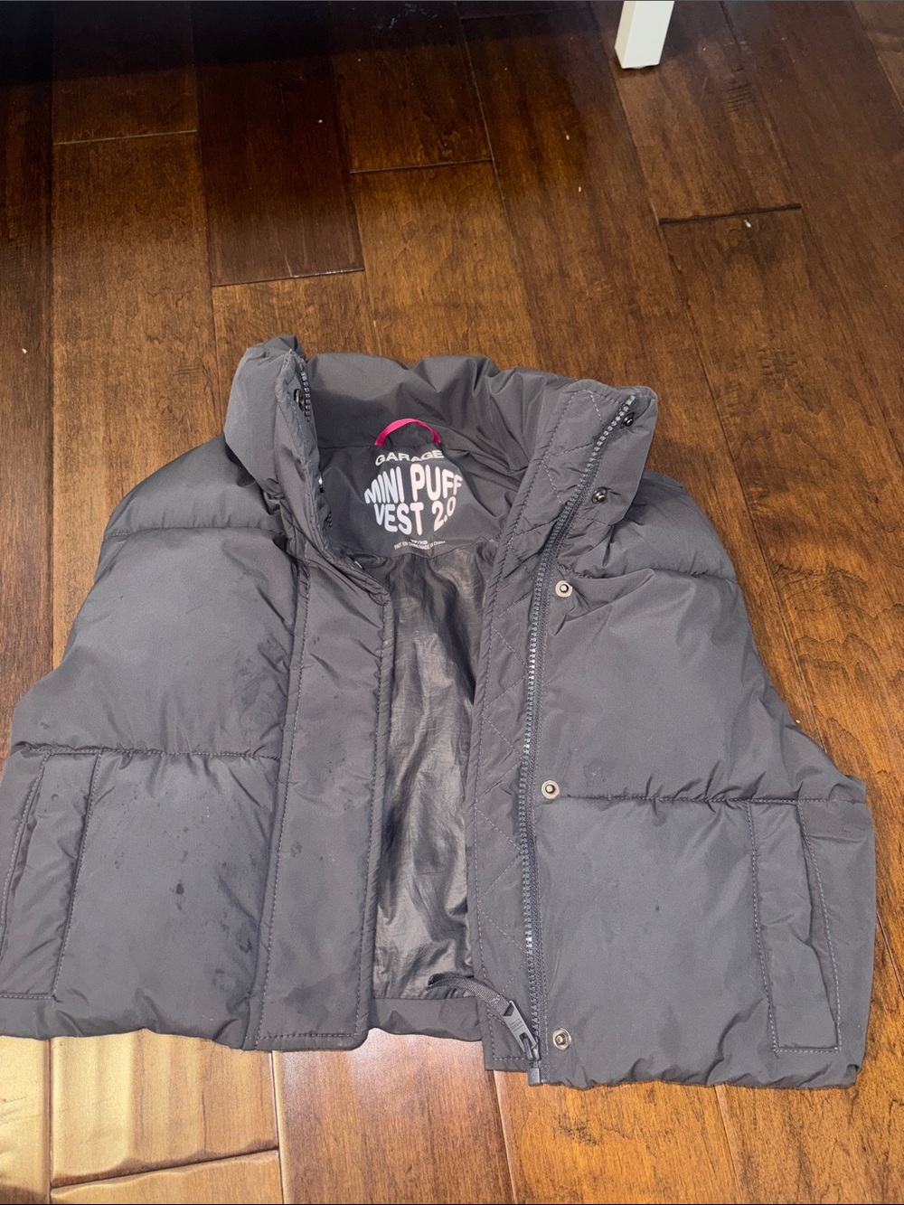 Garage Black Puffer Vest - Mini Puff Style